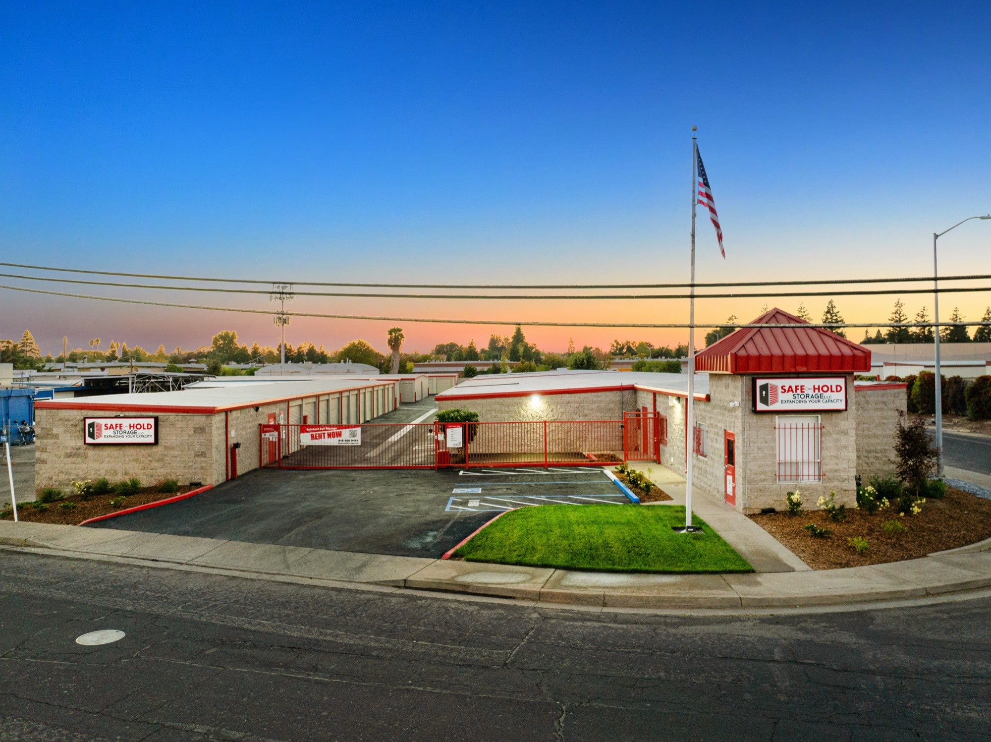 Safe-Hold Storage in Sacramento, California at dusk